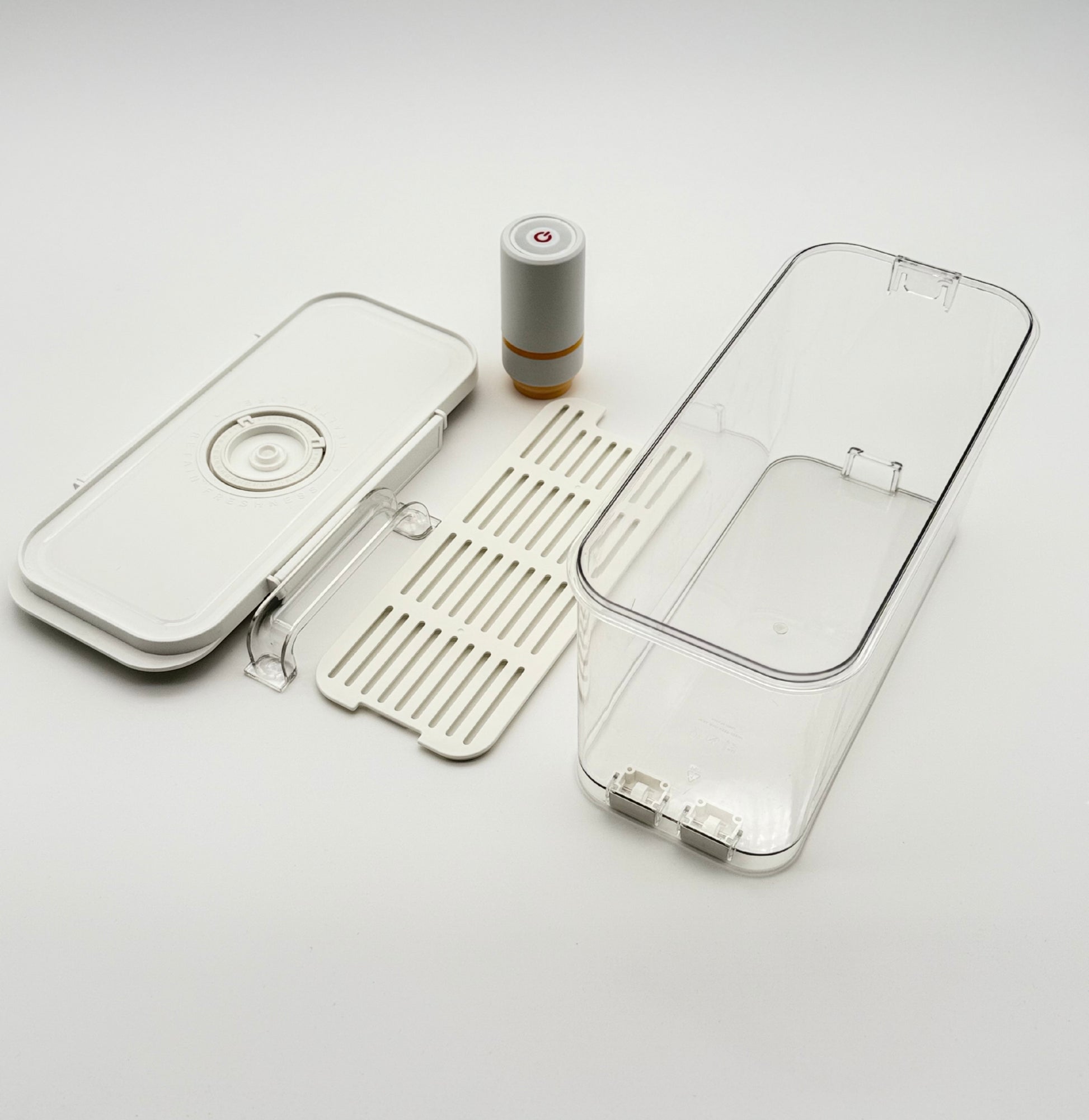 Vacuum food storage container with removable lid, handle, and built-in wheels