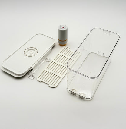 Vacuum food storage container with removable lid, handle, and built-in wheels